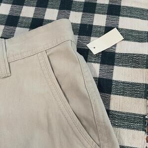 Amazon Essentials Khaki Cargo Shorts Size 33